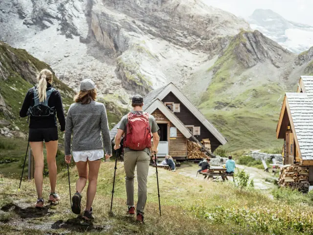Balade jusqu'au Refuge du Fond des Fours