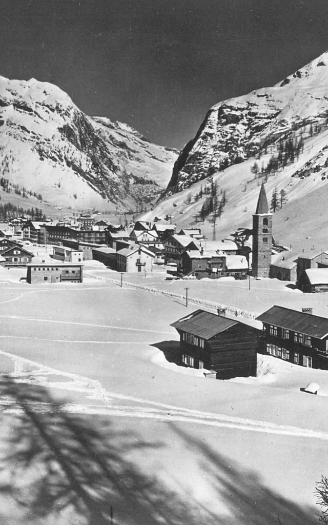 Photo ancienne du vieux village de val d'Isère