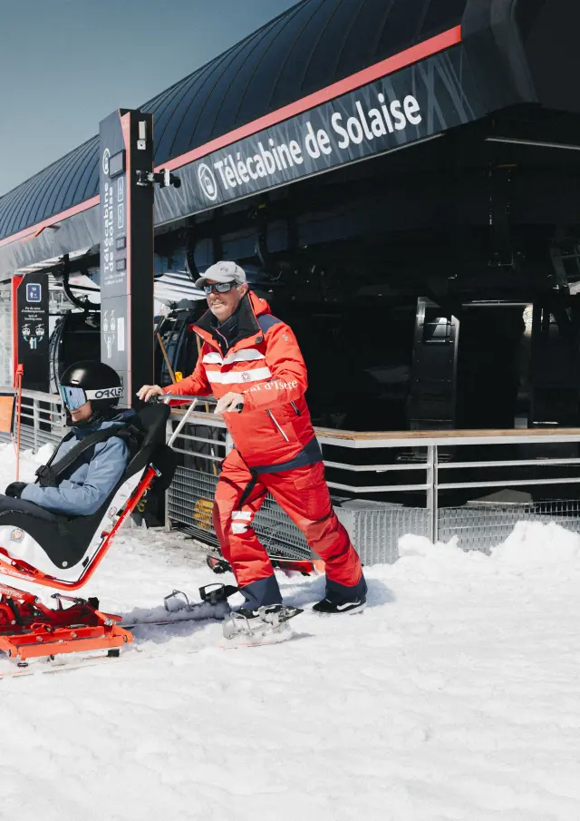 Handiski - Handisport à Val d'Isère au sommet de Solaise