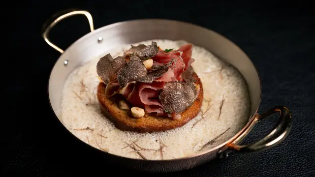 Plat du restaurant Le Bottleneck hôtel K2 Chogori