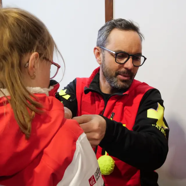 Opération Pompons jaunes à Val d'Isère