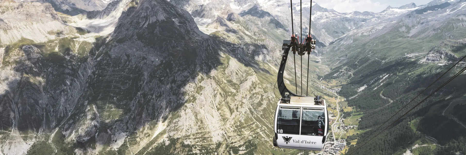 Téléphérique de l'Olympique en été