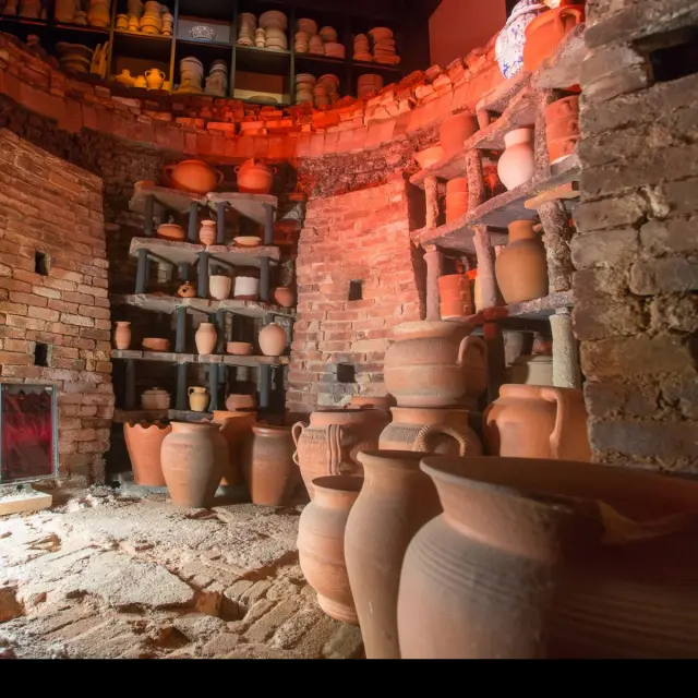 Musée de la faïence et de la Céramique -Batiment des fours à Malicorne-sur-Sarthe