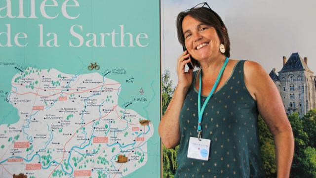 Nous-contacter-Catherine.jpg