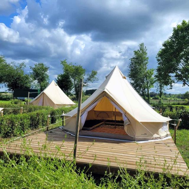 Tentes-Glamping-web.jpg