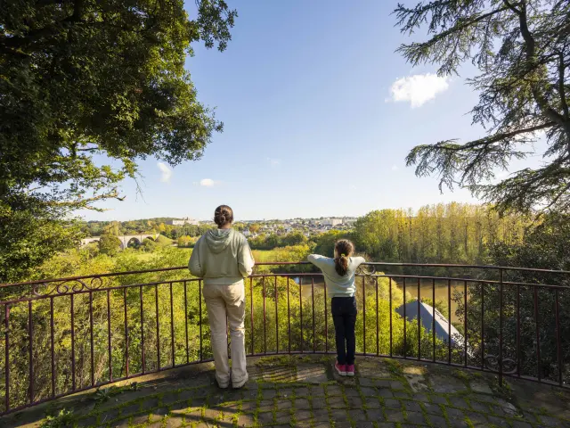 Point de vue du jardin publique de Sablé
