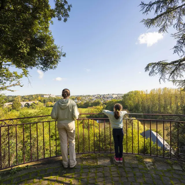 Point de vue du jardin publique de Sablé