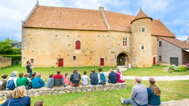 Vallée de la Sarthe - Manoir de la Cour