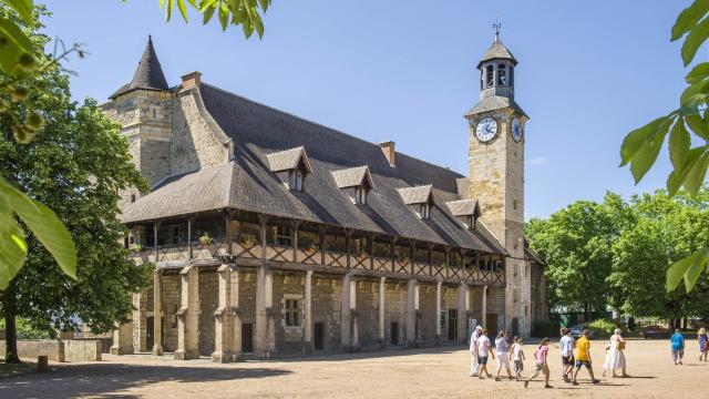 chateau-des-ducs-de-bourbon-montlucon-07