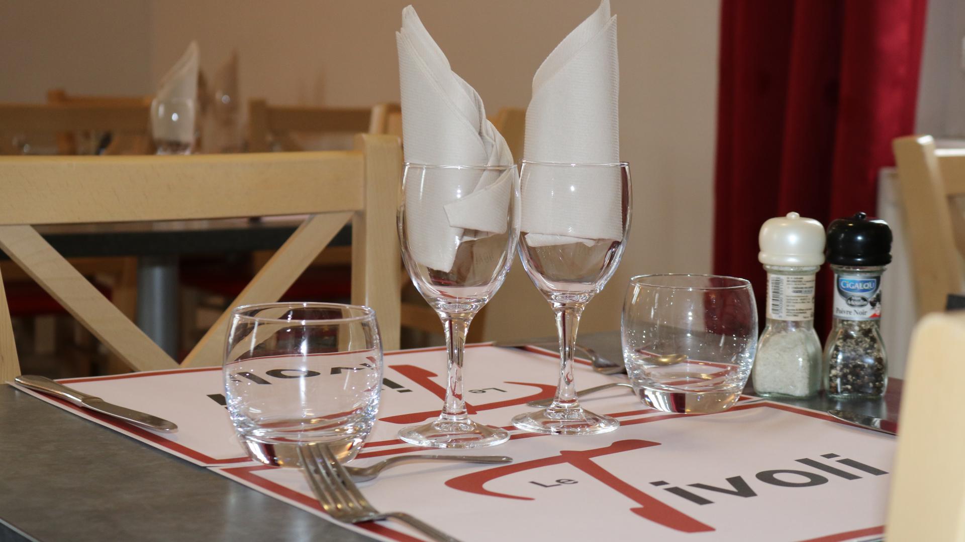 Le top 10 des restaurants du Pays de Montluçon | Office de tourisme de ...