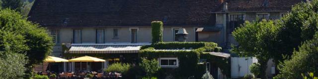 hotel-restaurant-le-lion-d-or-estivareilles-07