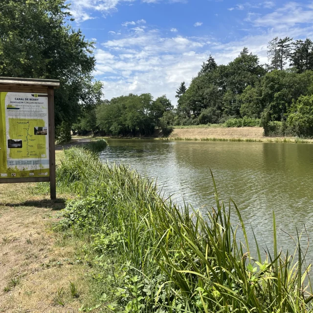 Canal De Berry Montlucon Tourisme 01