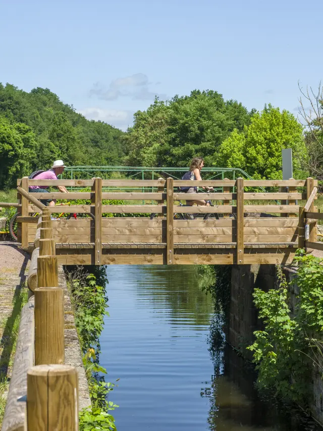 Allier – Montluçon – The Berry Canal.