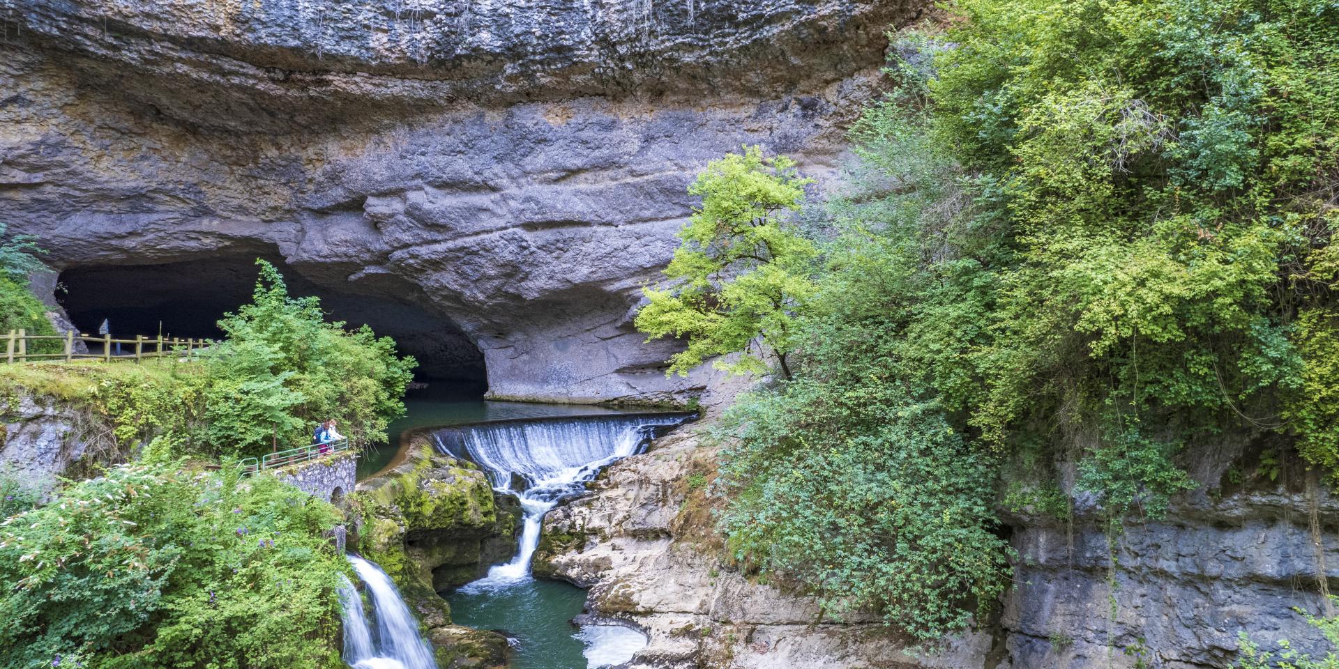 Afcc Jjgelbart 09 Grotte Du Mas D Azil.jpg1