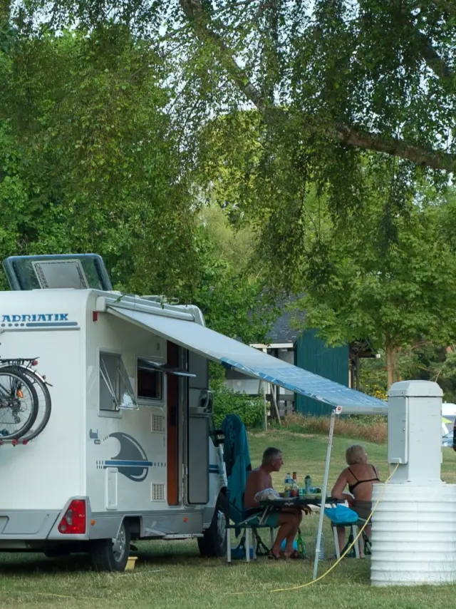 Camping La Flechestevan Lira 8 Large