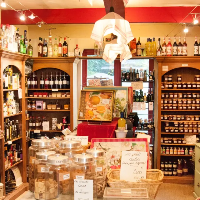 La Chartre Sur Le Loir Comptoir Gourmand Stevan Lira2 Large