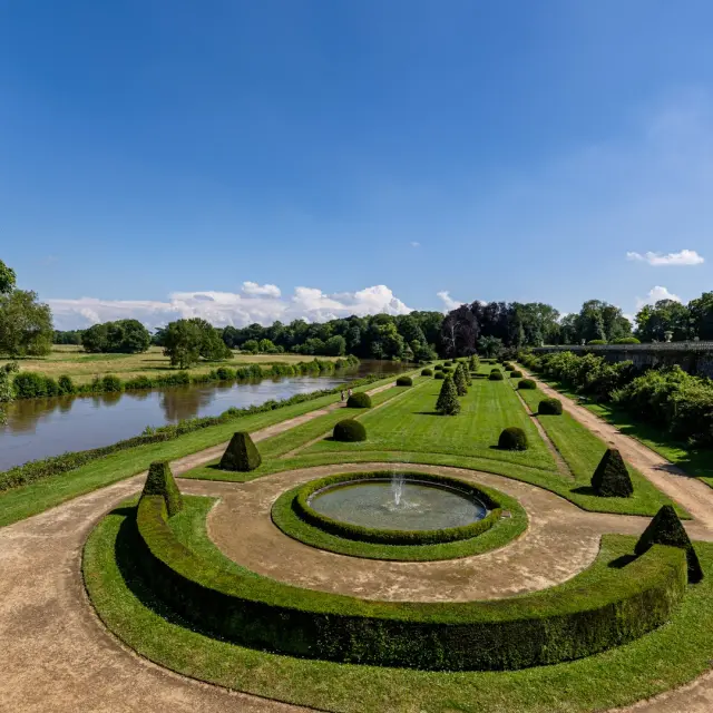 Chateau Du Lude Nicolas Diolez Hd 15 Large
