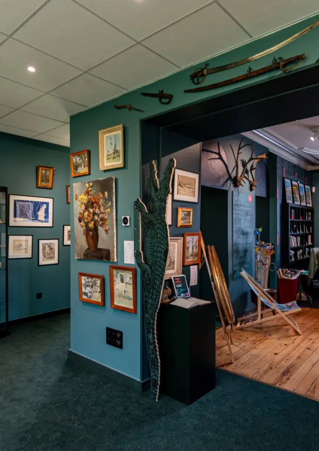 Cabinet De Curiosit├®s 2024 Nicolas Diolez Hd Large