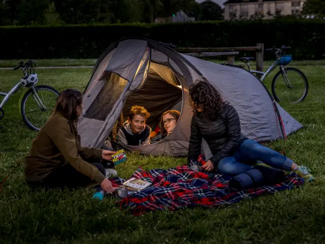 Camping Tente La Fleche 2025 2030 Comite D Itineraire Vallee Du Loir A3 Large