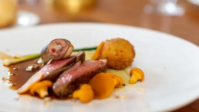 Le Grand Luc├® Restaurant Le Luc├® Adam Lynk2 Large