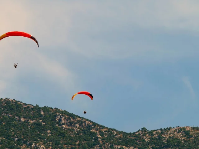 Parapente2.mov.00 00 02 09.still001