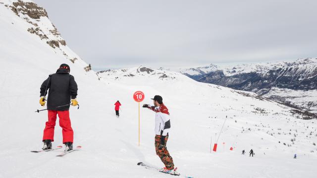 Stade de ski de vitesse, testez votre vitesse sur la piste la plus rapide u monde à partir de 6 ans et niveau 3ème étoile