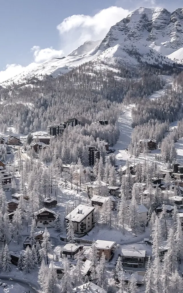 Vars Village Des Claux Credit Photo Tim Arnold