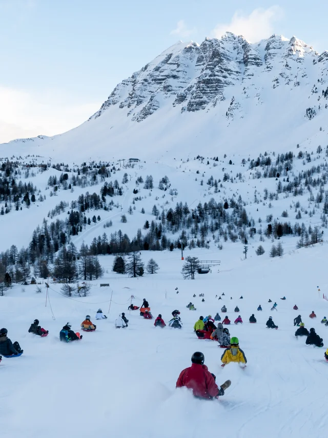 Vars Caribou Rail Sledding Credit Photo Remi Morel 1