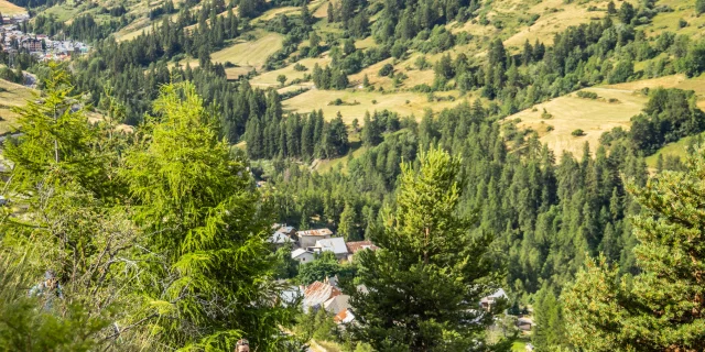 Sentiero della montagna di Vars 10 km 14