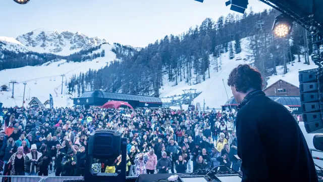 Concert d'ouverture à Vars lors du gliss & mix