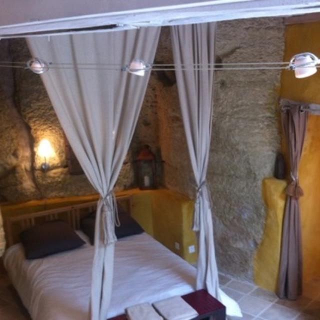 Chambre d'hôtes semi Troglo, Trôo