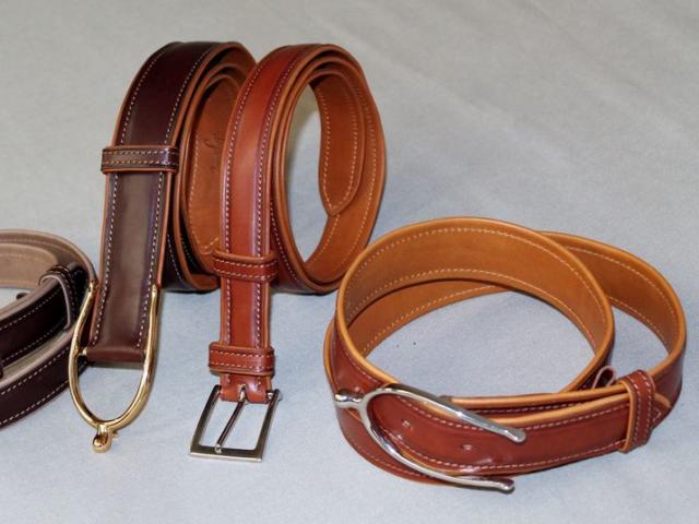 Ceintures fabriquées à la Sellerie Percheronne à Couëtron-au-Perche