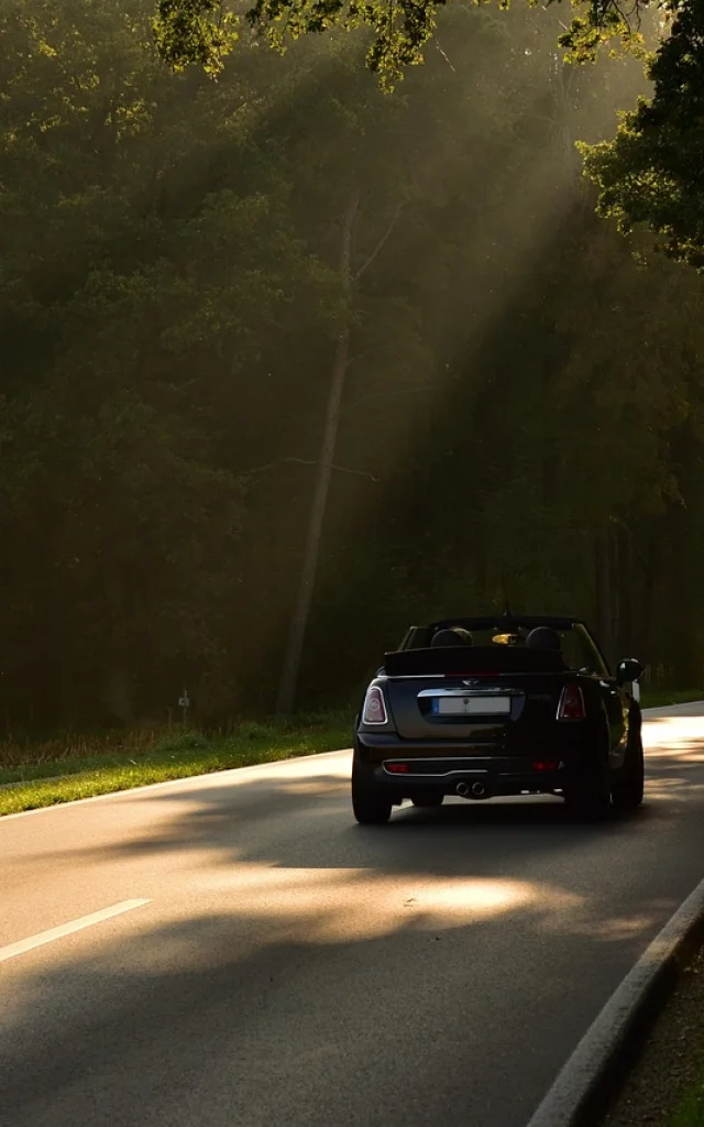 Balade en voiture sur nos routes de campagne