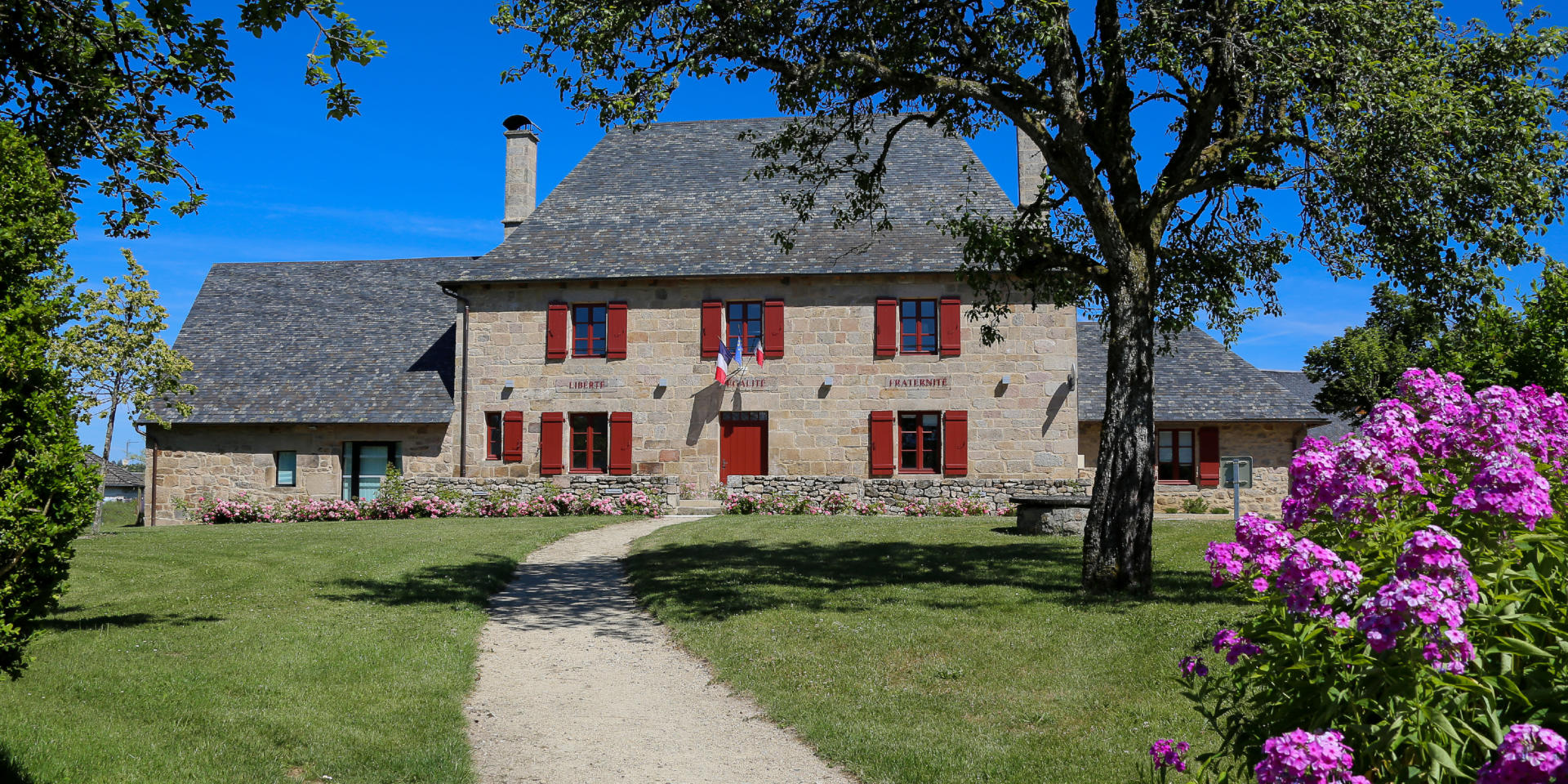 Rosiers Egletons Mairie 2016 (6)