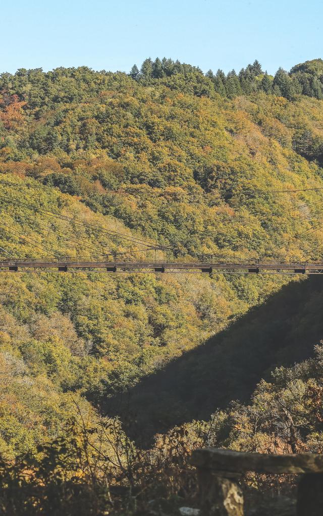 Le Viaduc des Rochers Noirs - proximité de Lapleau