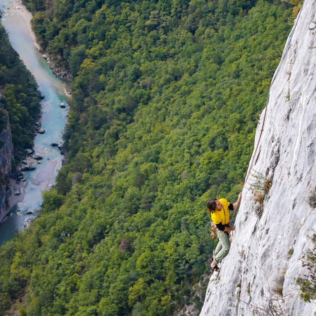 escalade-verdon9726.jpg
