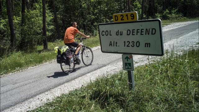 Cyclotourisme col du defend