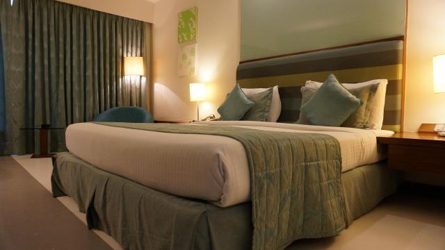 hotel-g00ed69413-1920.jpg