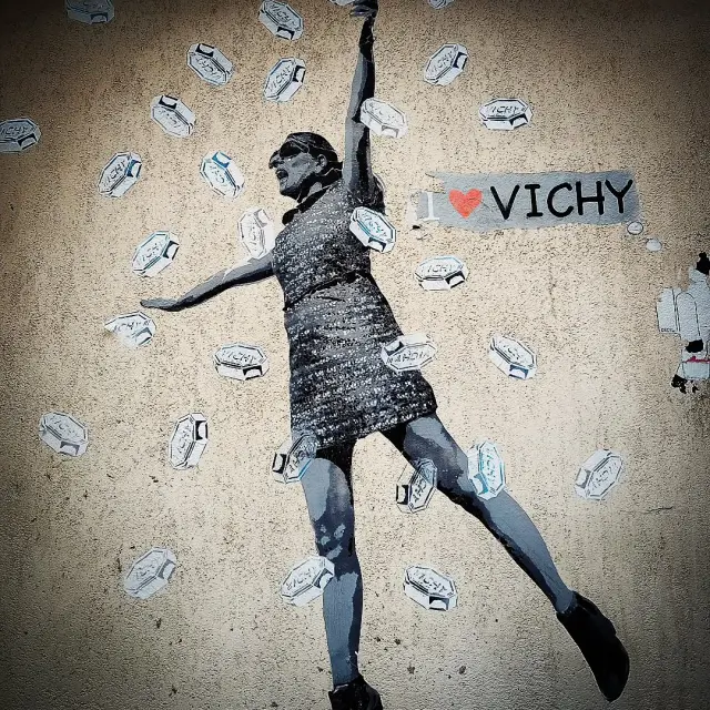 Instagram #vichymonamour