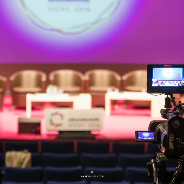 Communication assistant