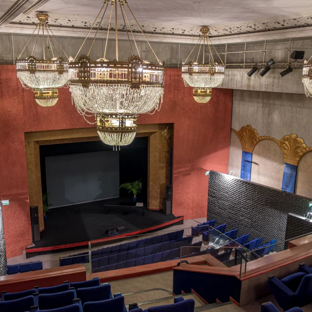 Communication assistant