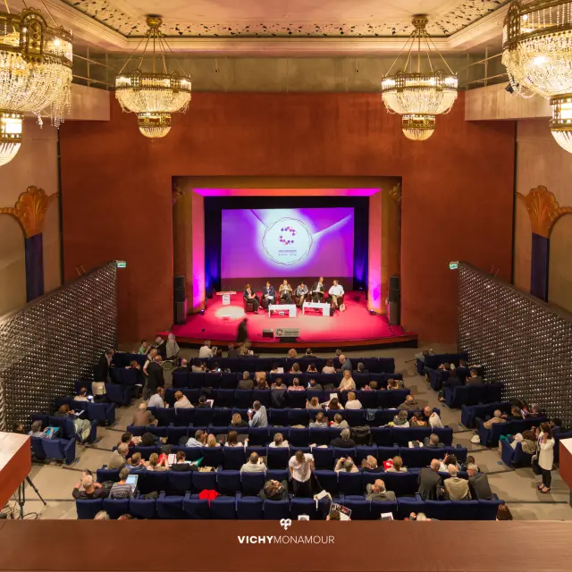 Assistant communication