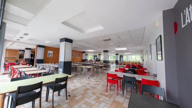 Julien Alexandre Vichy Mon Amour Dscf2648