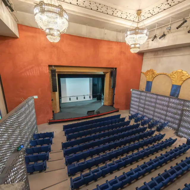 Julien Alexandre Vichy Mon Amour Dscf8247