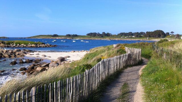 sentier-des-douaniers-bretagne.jpg