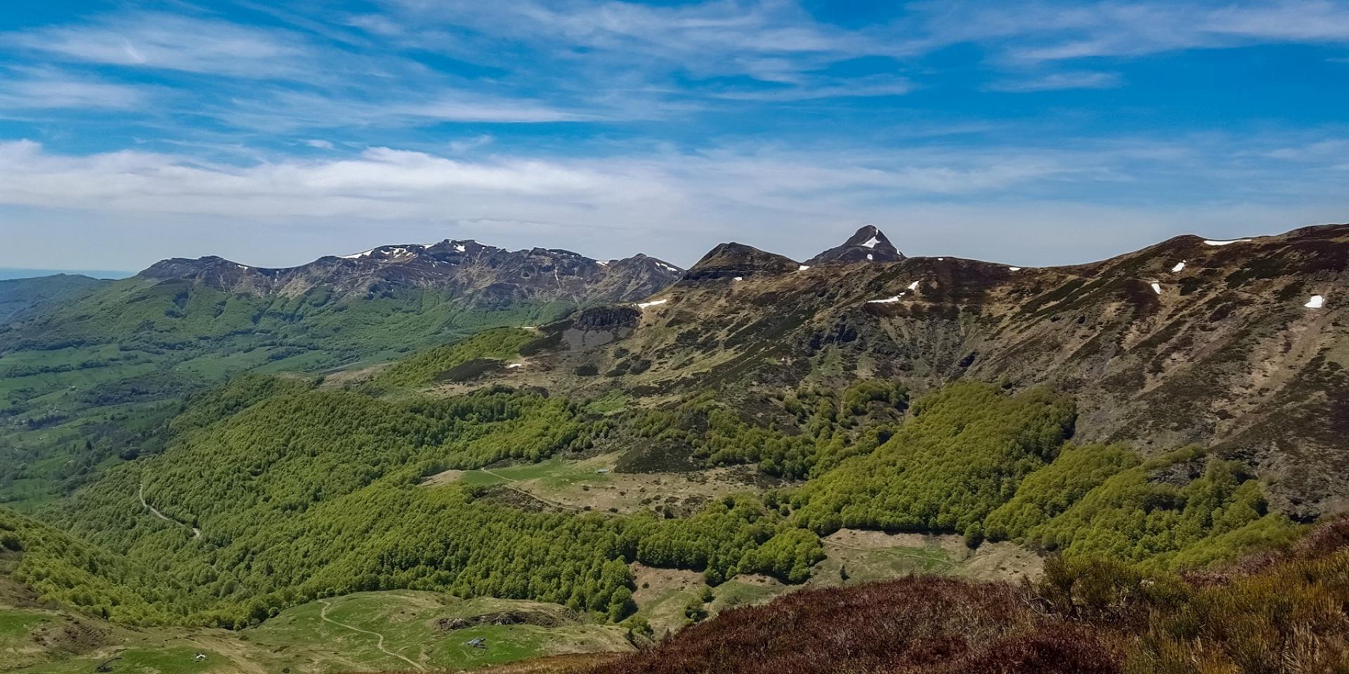 Monts Du Cantal