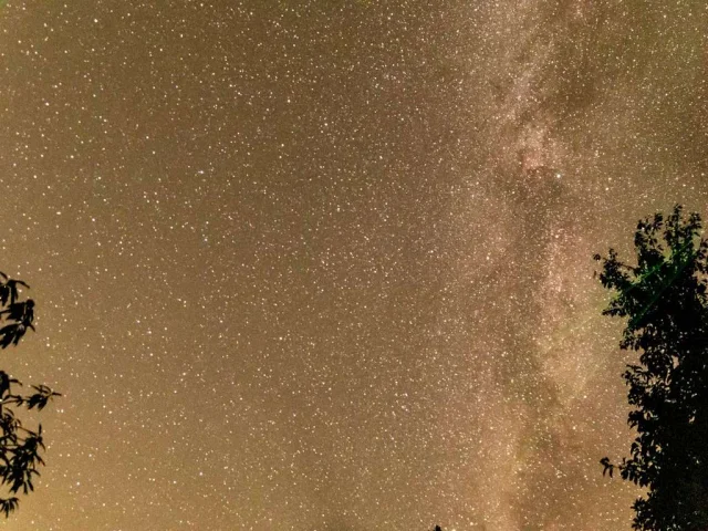 Astronomie Observation Ciel Cevennes Gites Ravel 08 Reduite