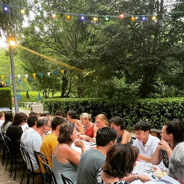 Location Gite Groupe Accueil Cousinade Cousinades Villages De Gites 06 Aveyron