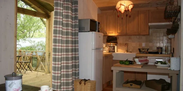 Gite Atypique Location Insolite Cabane Bois 23 Dordogne