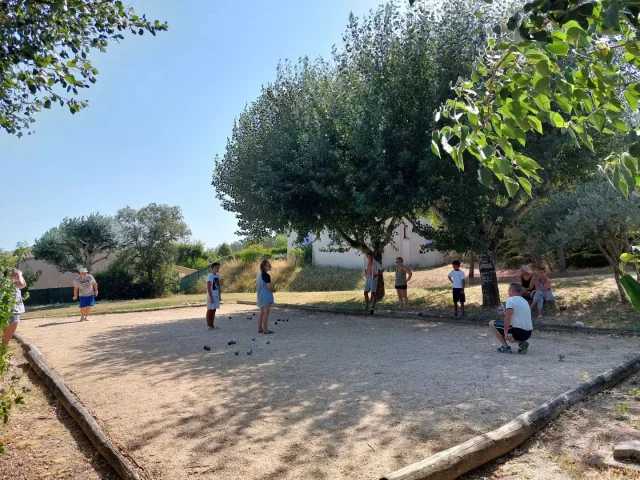 Villagedegites Fontinelle Ardeche 5 Diensten 03